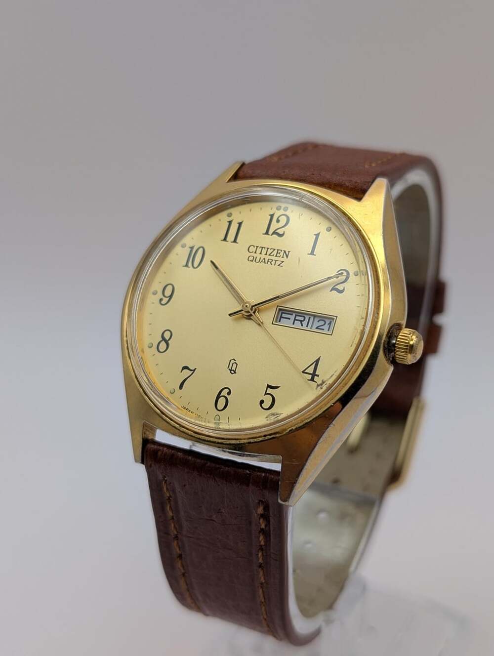 Vintage Citizen Gold-Tone Quartz Watch, Day-Date Champagne Dial Brown Leather St